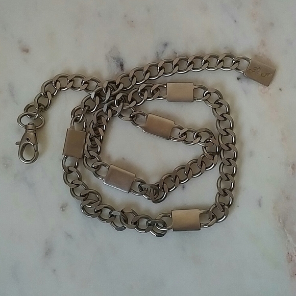 VINTAGE - 90s silver tone metal belt - Picture 2 of 3